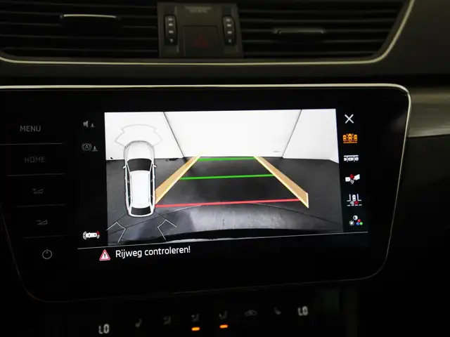 Skoda Superb view 24