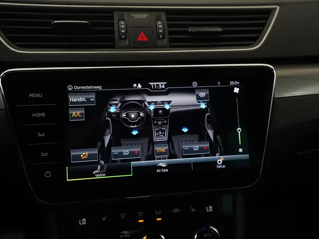 Skoda Superb view 23