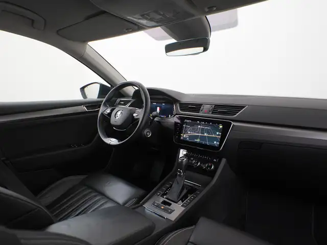 Skoda Superb view 2