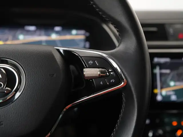 Skoda Superb view 10