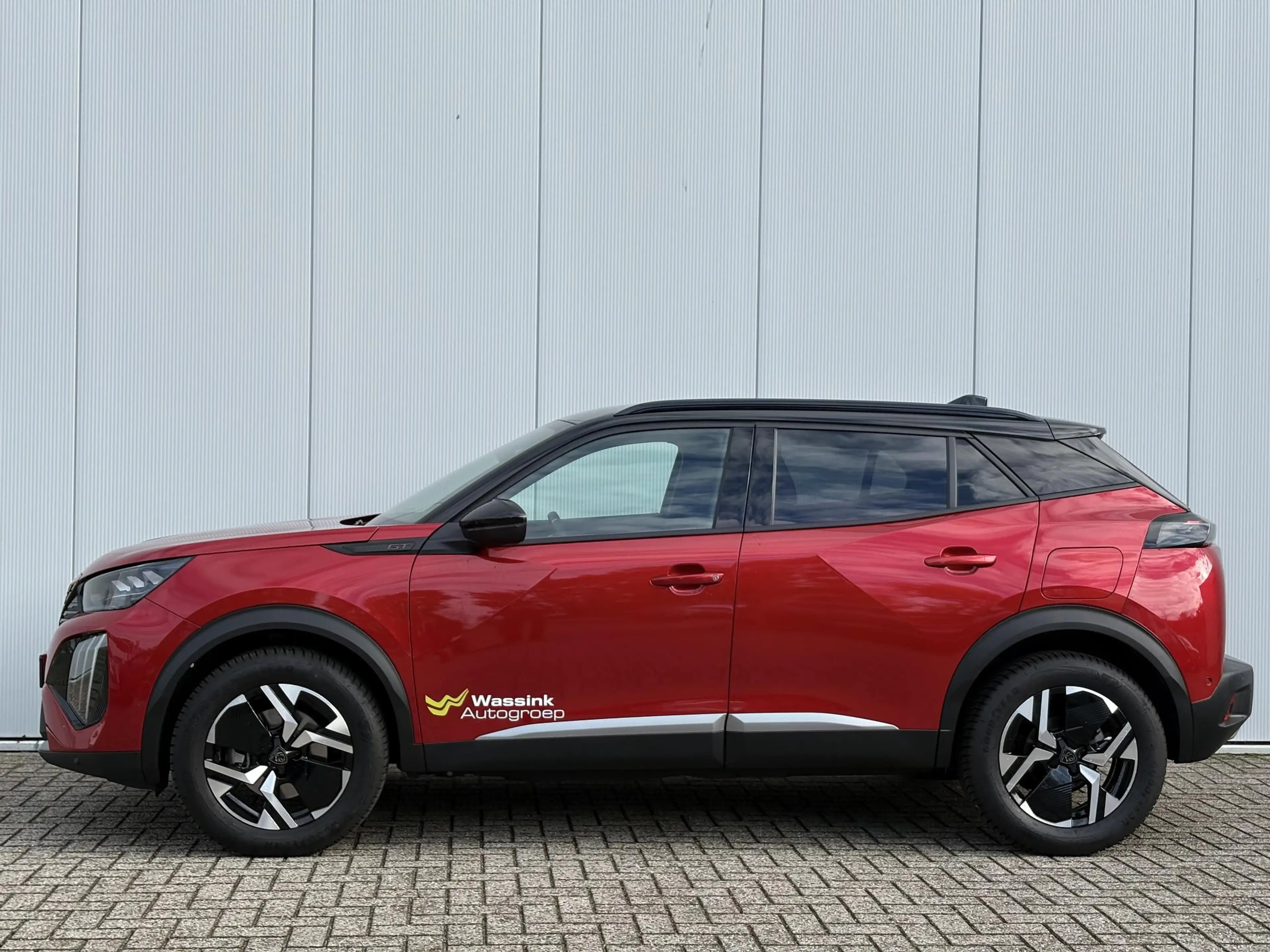 Peugeot 2008 1.2 Hybrid 145 GT | Navigatie | Voor- en Achteruit — photo 8