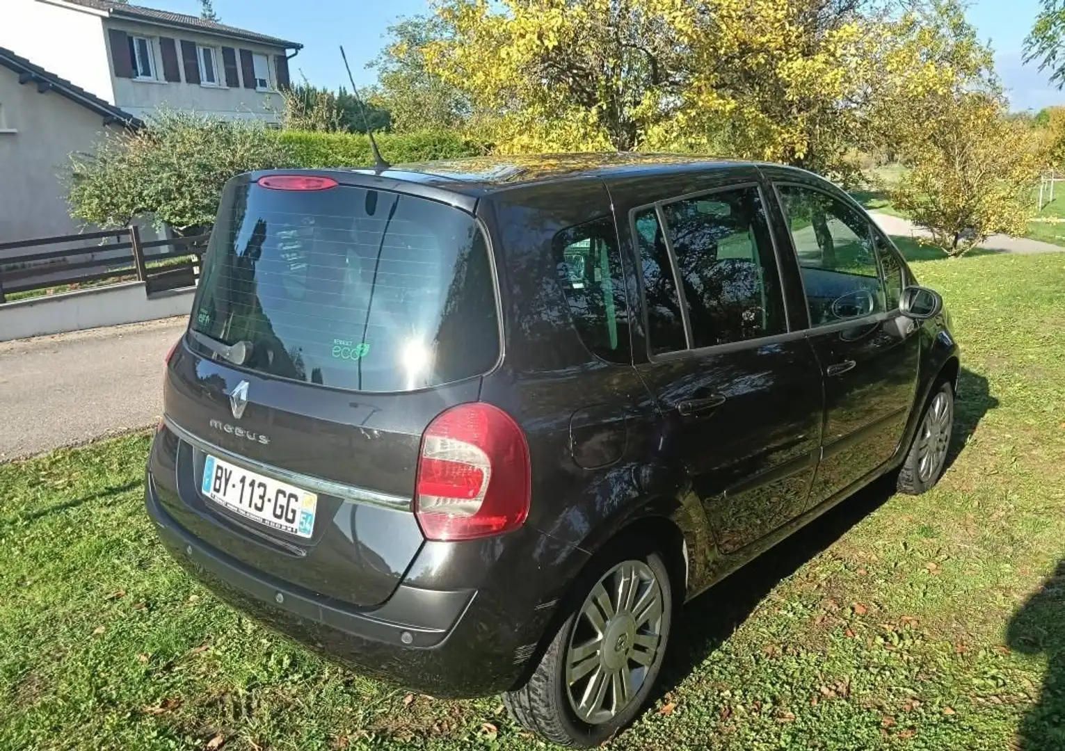 Renault Modus Grand 1.5 dCi90 Exception Révisé & garantie 12 mois Kit distribution remplacé Schwarz - 2