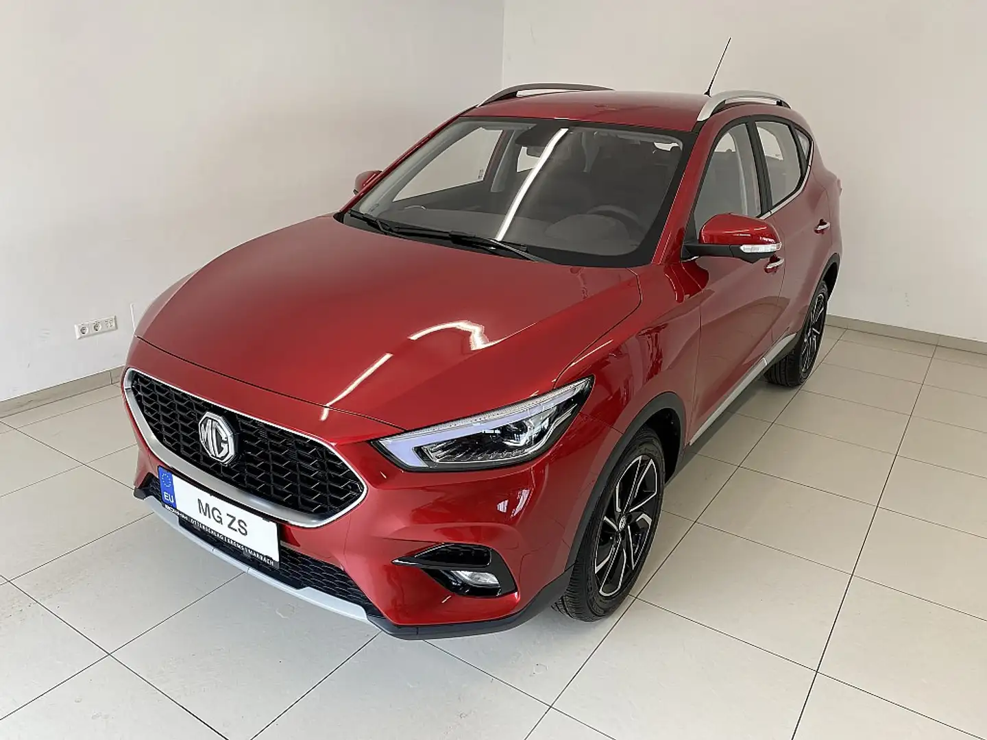 MG ZS 1.5 VTi Luxury Rojo - 1