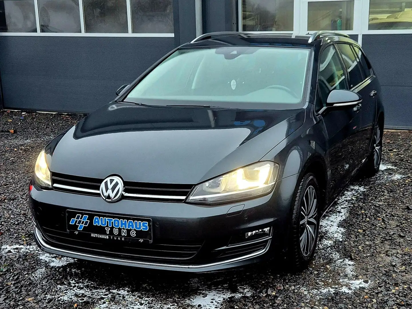 Volkswagen Golf Variant Allstar BMT, ACC, Business-Paket, Active Lighting Grau - 1