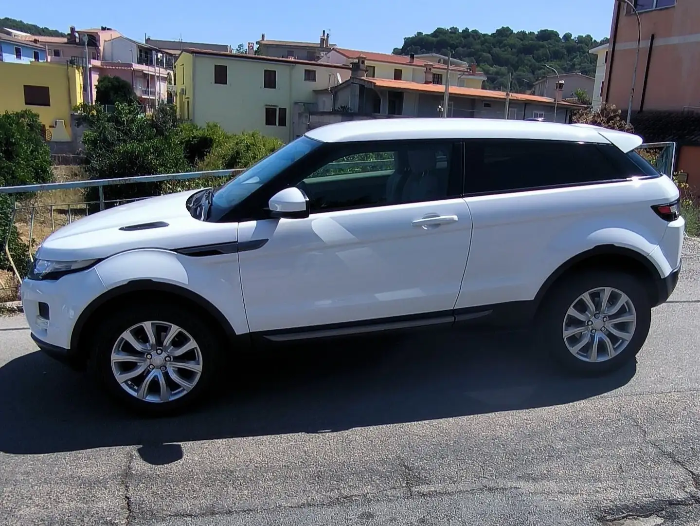 Land Rover Range Rover Evoque Evoque 2015 3p 2.2 td4 Prestige 150cv Bianco - 1