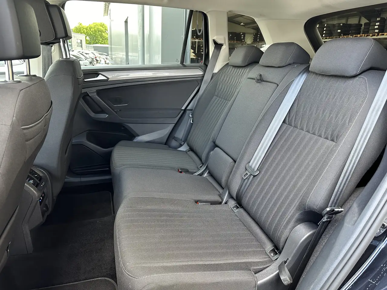 Volkswagen Tiguan Allspace 1.5 TSI DSG Sport NAV+LED+KAMERA 10