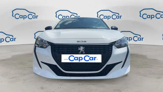 Peugeot 208 view 5