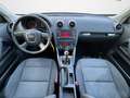 Audi A3 1.6 Attraction*2.HAND*KLIMATRONIC*SHZ*S-HEFT* Schwarz - thumbnail 13