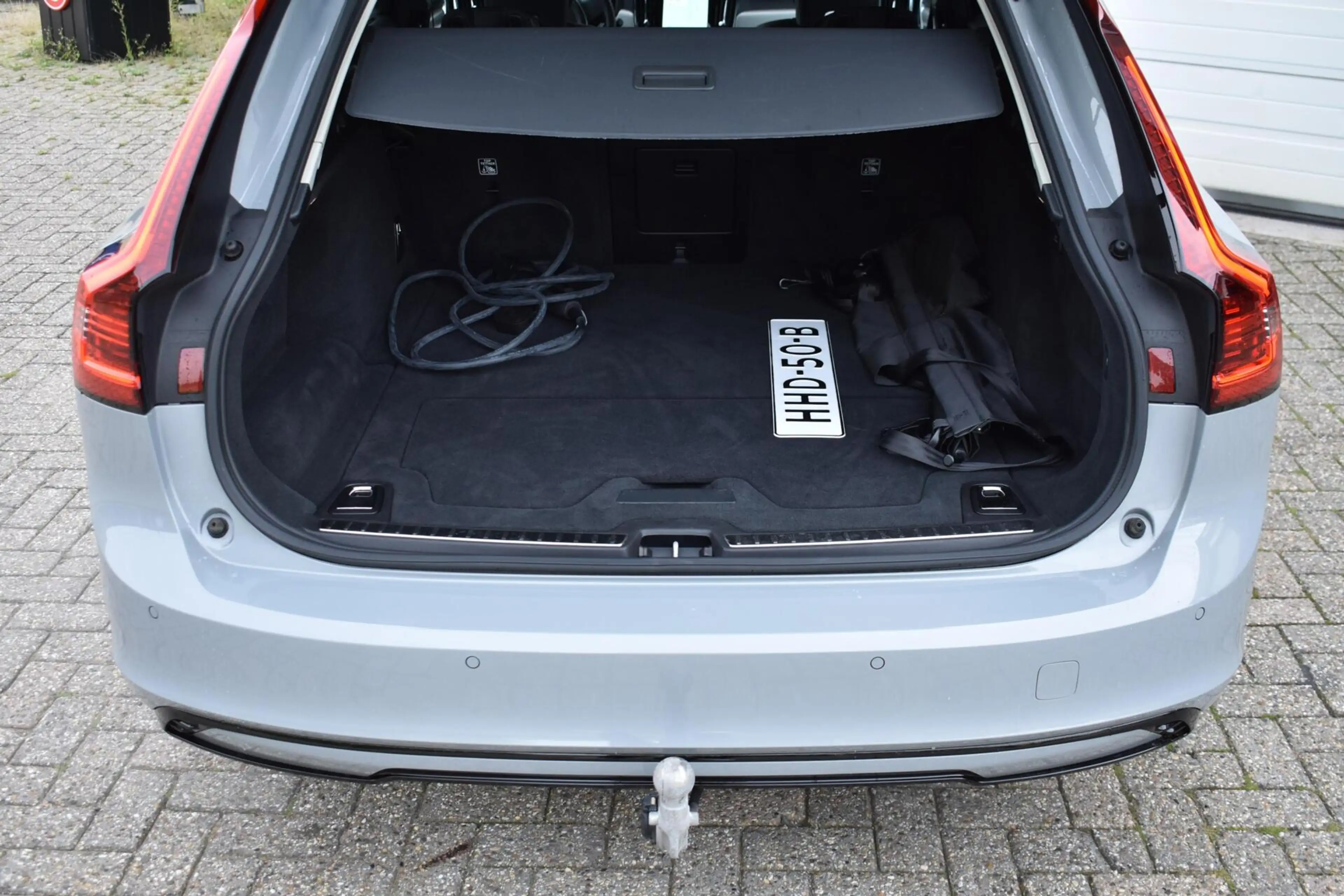 Volvo V90 2.0 T6 Plug-in hybrid AWD Plus Dark | NL Auto | Tr — photo 9