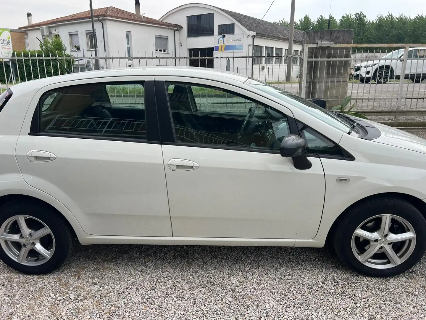 Fiat Grande Punto 5p 1.3 mjt 16v Emotion 90cv 6m - 2