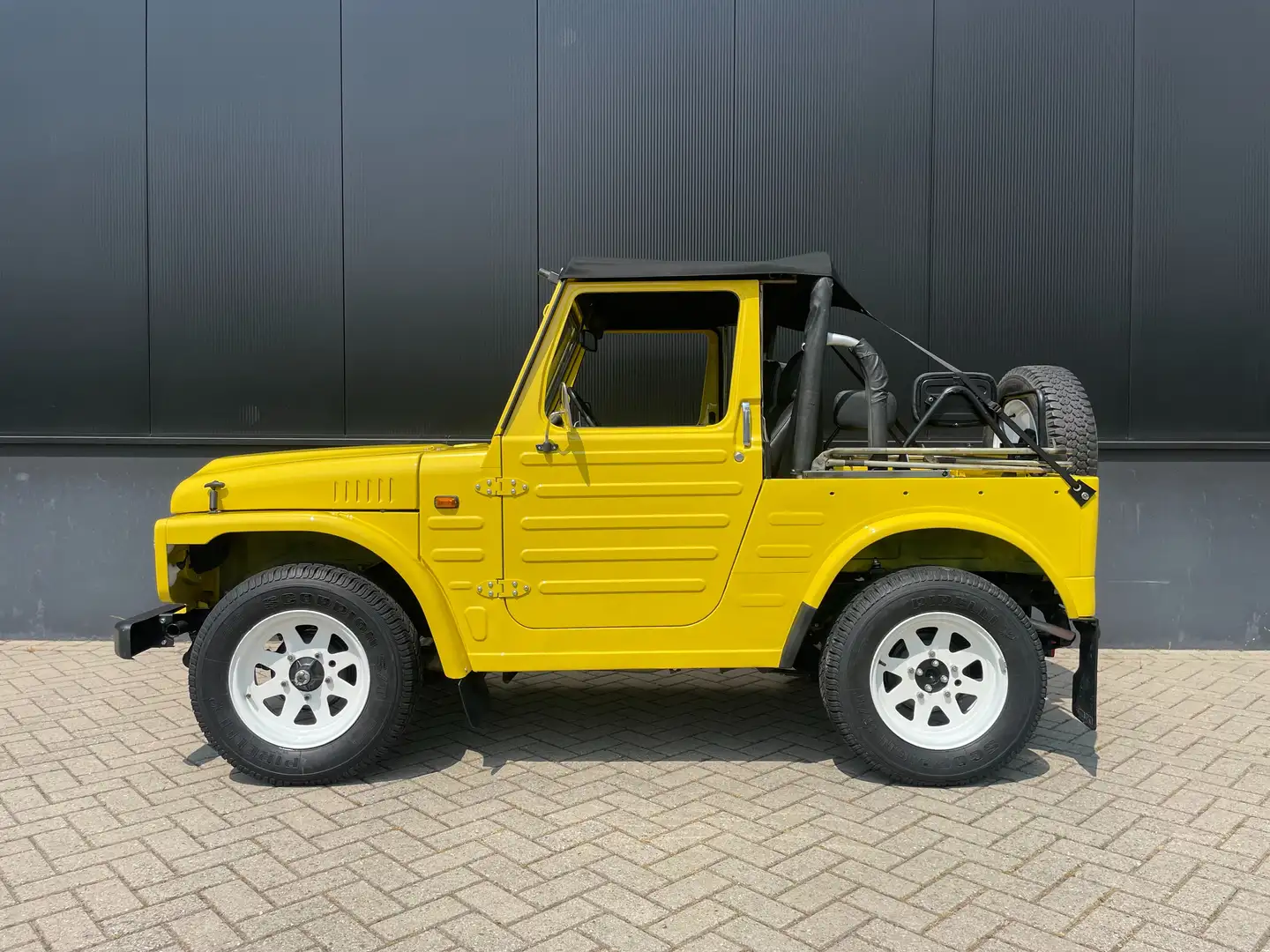 Suzuki LJ 80 Cabriolet / Belastingvrij / Gerestaureerd Giallo - 2