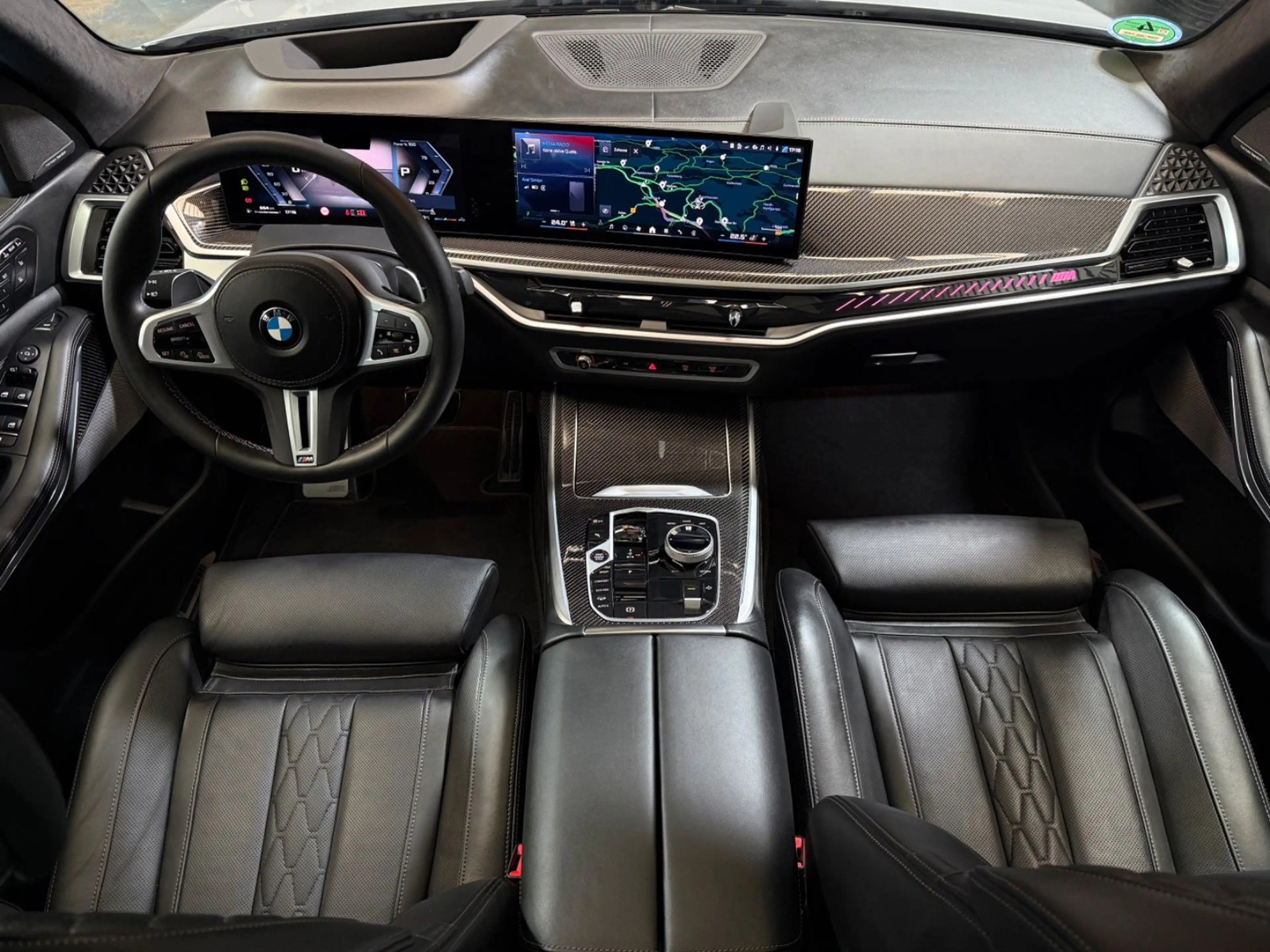 BMW X7 M60 i INDIVIDUEL — photo 13