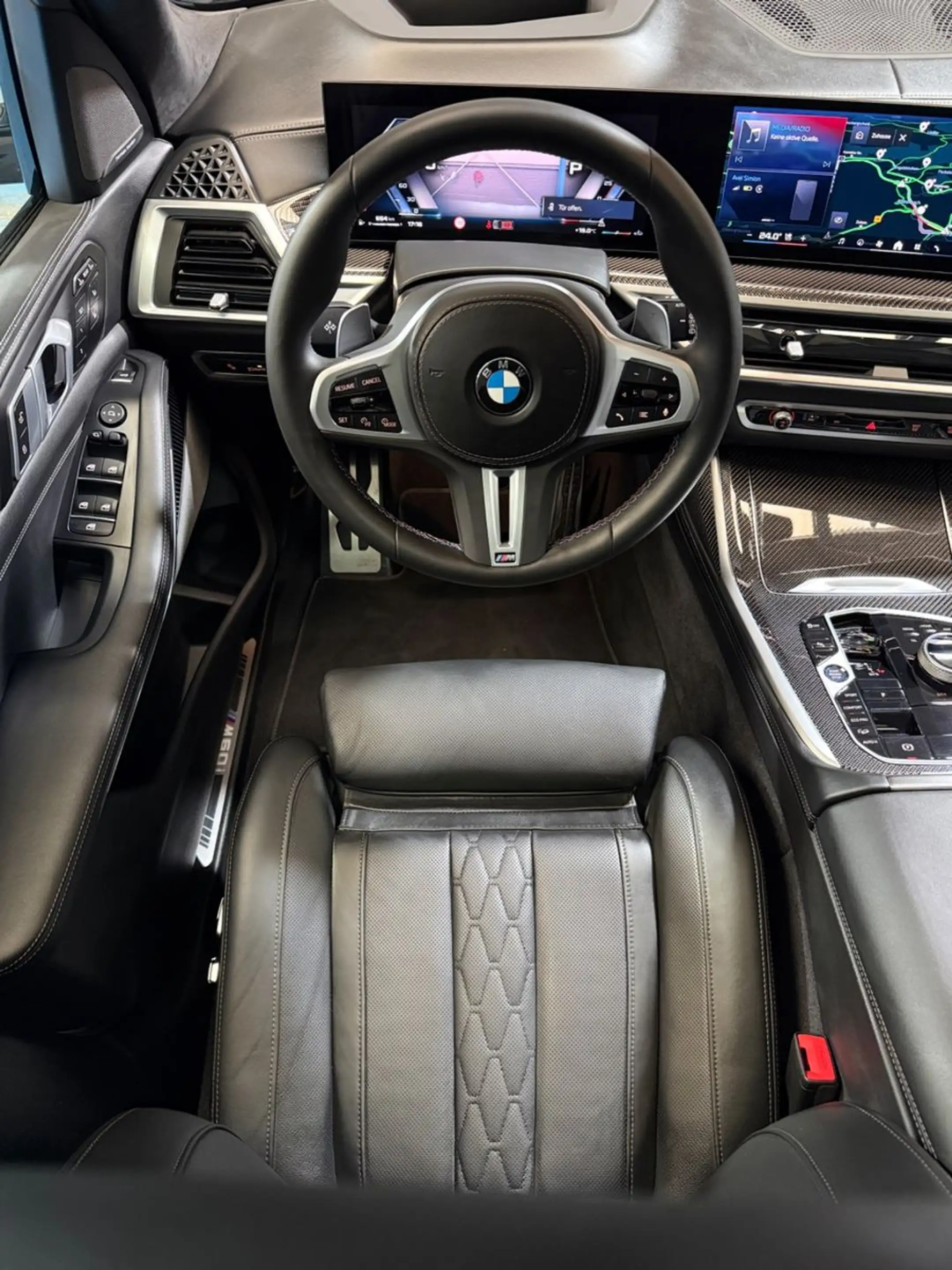 BMW X7 M60 i INDIVIDUEL — photo 14