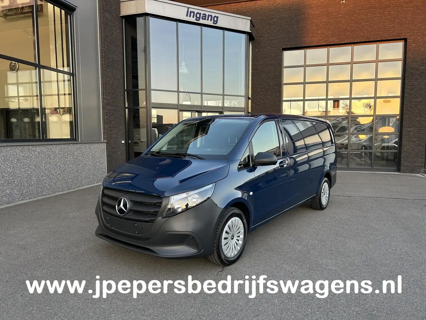 Mercedes-Benz Vito 116 CDI L3 Pro 2500KG Trekhaak / MBUX / Navigatie Bleu - 1