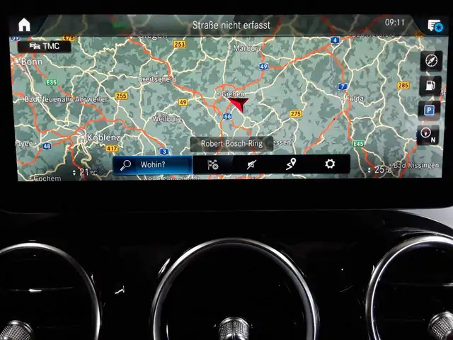 Mercedes-Benz GLC view 12