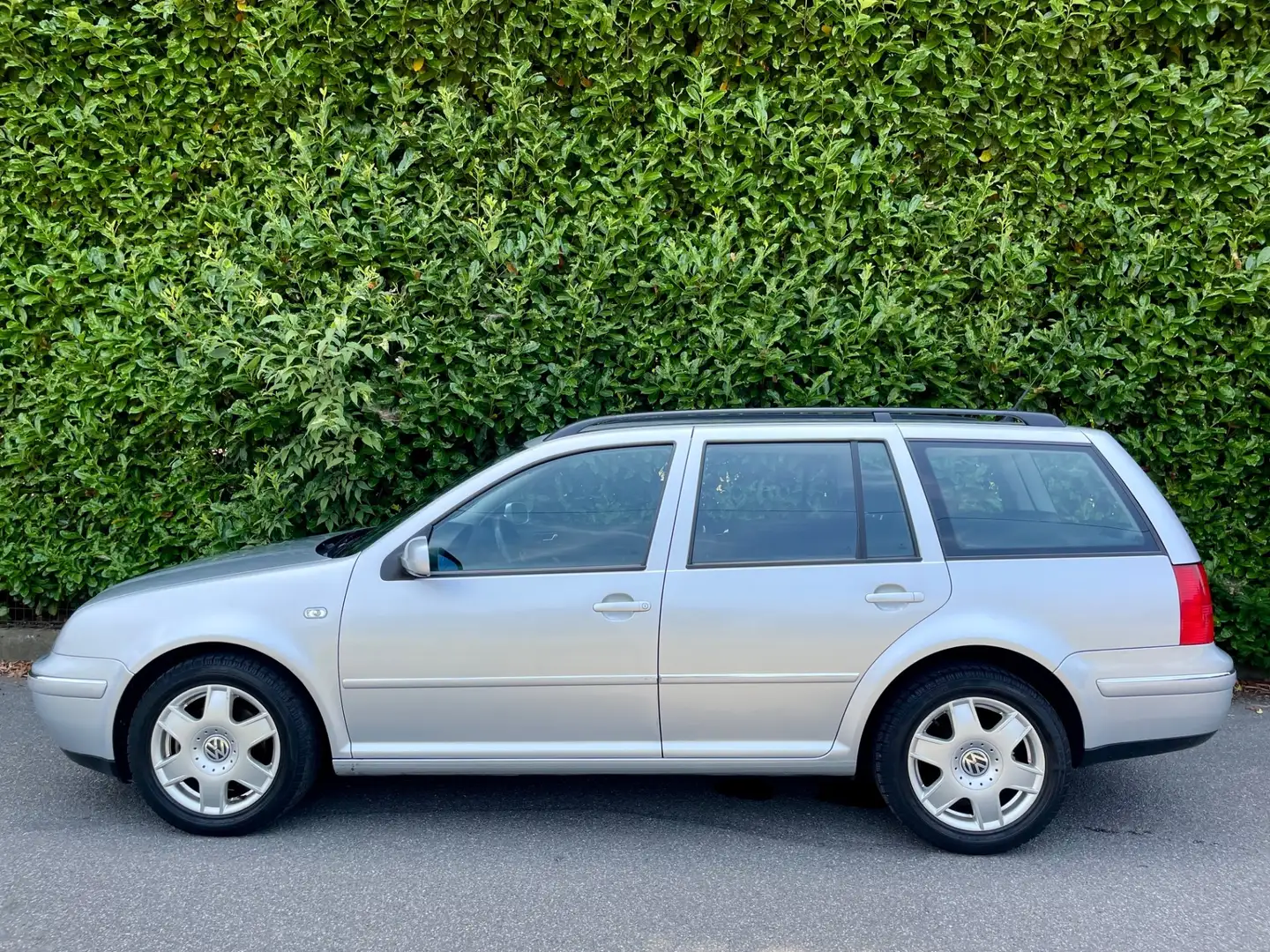 Volkswagen Bora 1.9 TDI/130 CV cat Variant Highline Silver - 2