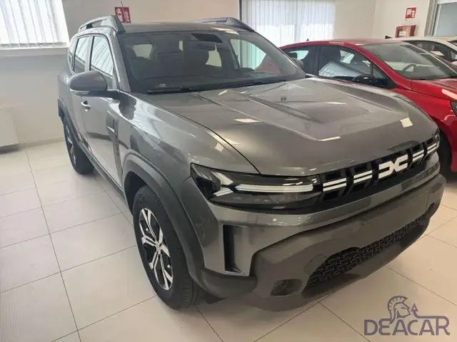 Dacia Duster view 6