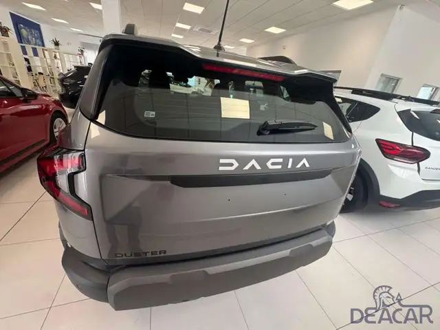 Dacia Duster view 14