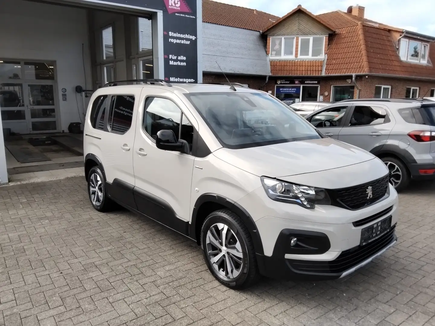 Peugeot Rifter PureTech 110 L1 Allure GT-LINE Grau - 1