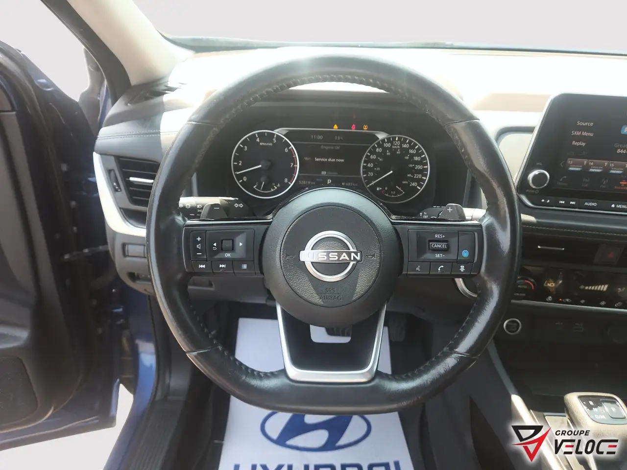 Nissan Rogue снимка Nissan Rogue