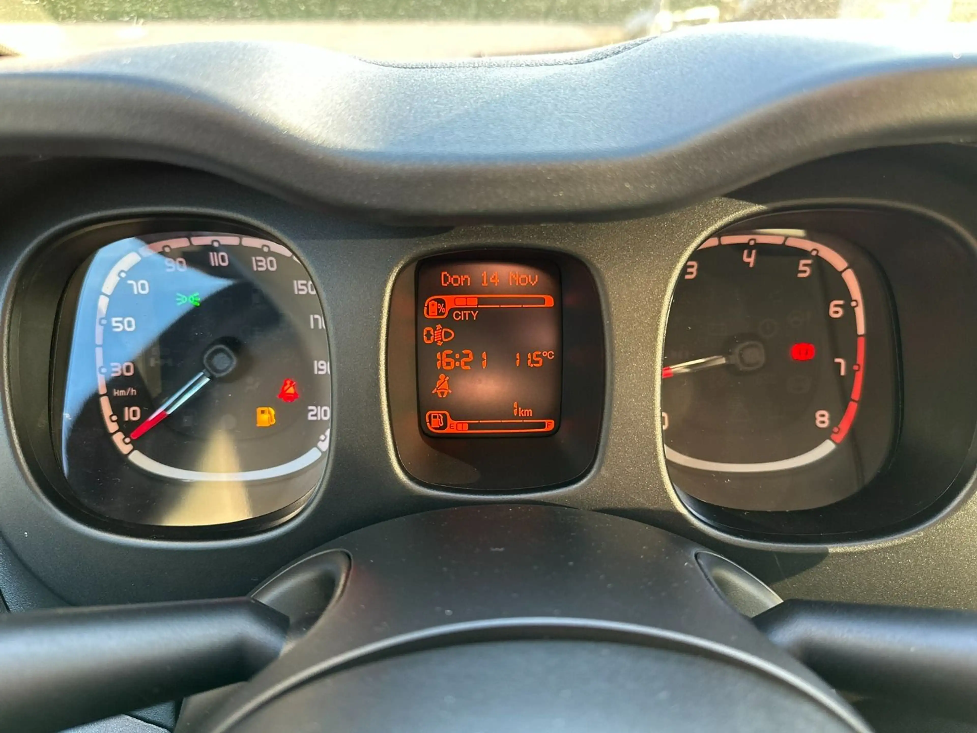 Fiat Panda 4x2 FireFly Hybrid 70 Panda — photo 11