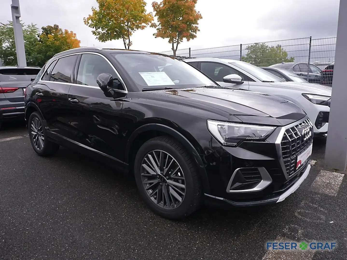 Audi Q3 advanced 35 TFSI S tronic AHK Navi ACC 19" Schwarz - 2