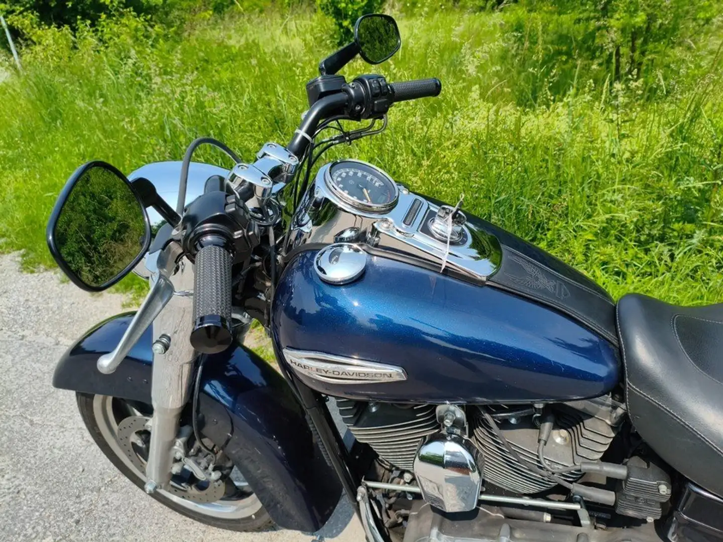 Harley-Davidson Dyna Switchback Blau - 2