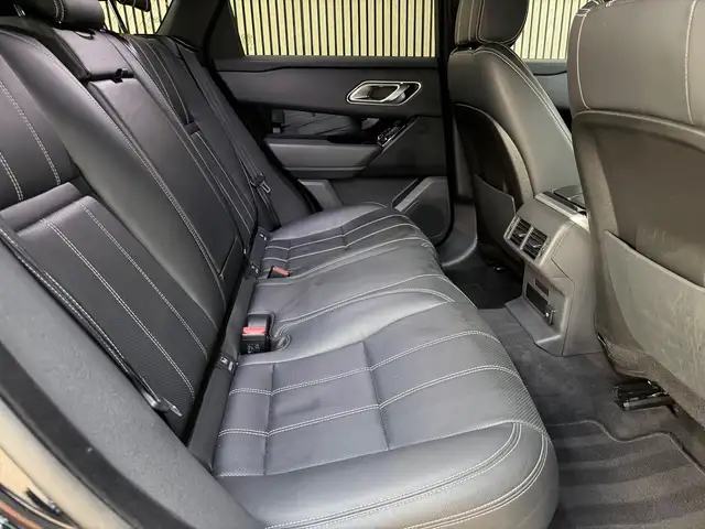 Land Rover Range Rover Velar view 8