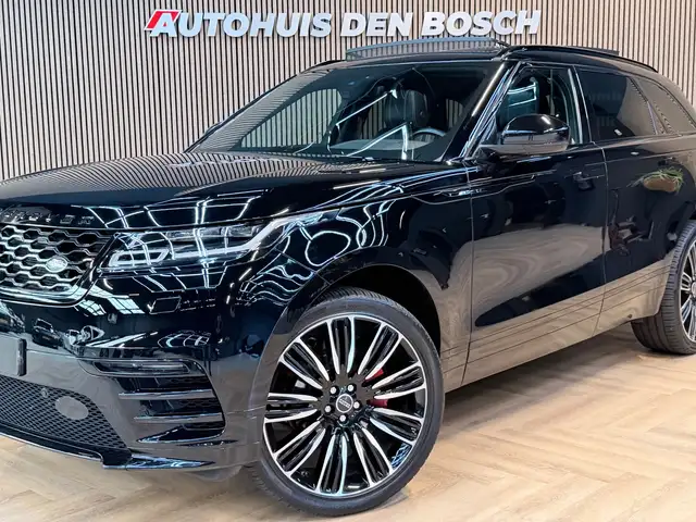 Land Rover Range Rover Velar view 18