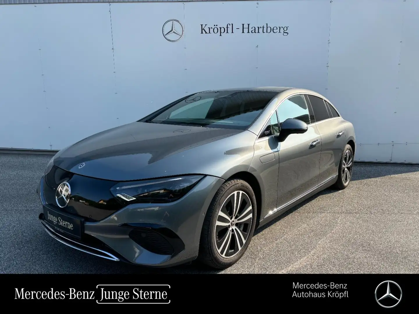 Mercedes-Benz EQE 300 Österreich-Edition MBUX Navi Distr RKam Grau - 1