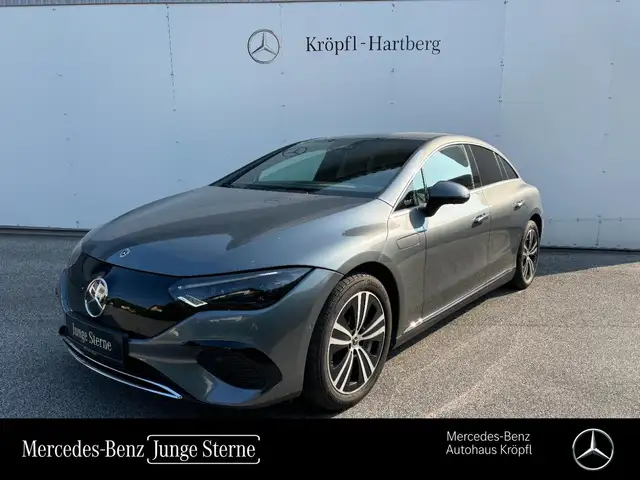 Mercedes-Benz EQE 300 Österreich-Edition MBUX Navi Distr RKam
