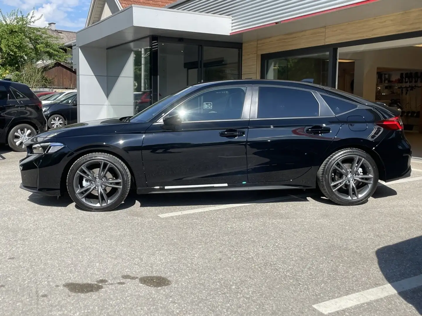Honda Civic 2.0 i-MMD Hybrid Sport e-CVT Aut. Schwarz - 2