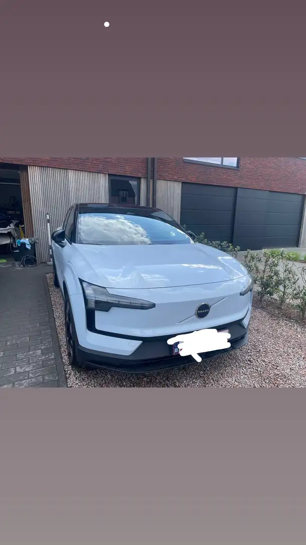Volvo EX30 Single Motor RWD Plus - 1