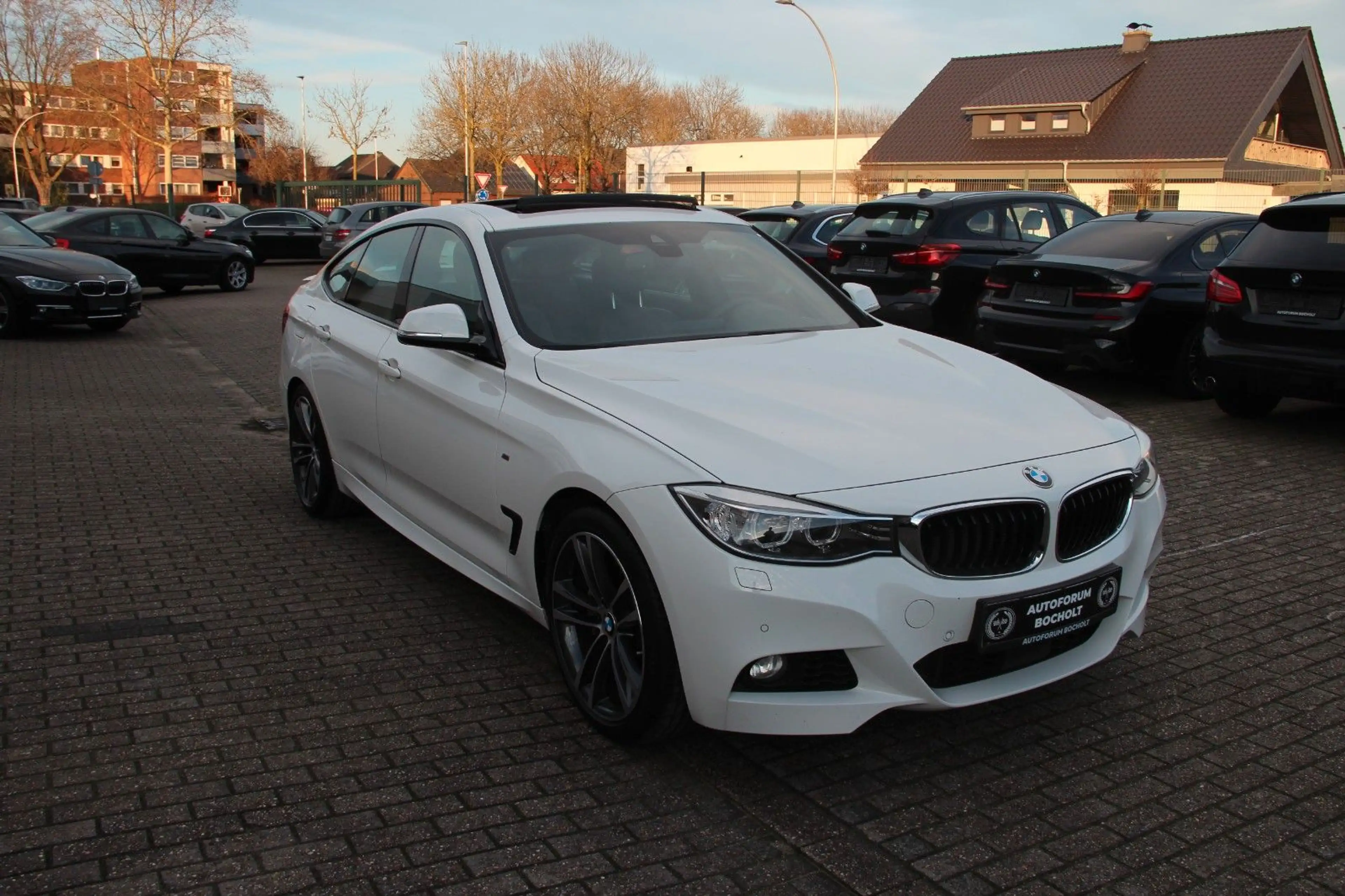 BMW 335 335 i GT M Sport Shadow,Pano, RFK,HUD, MWST Inc. — photo 8