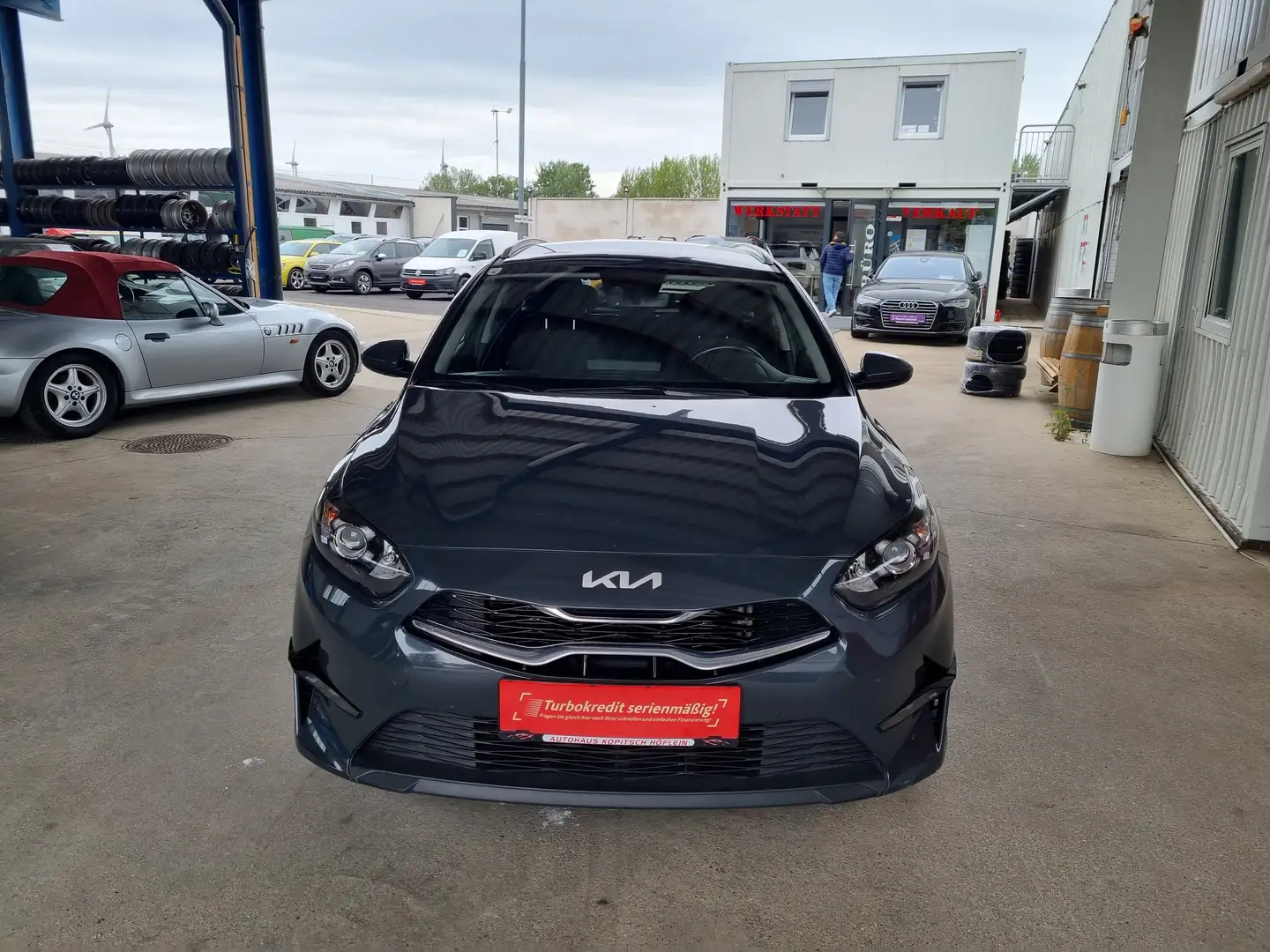 Kia Ceed SW / cee'd SW 1,6 CRDi SCR ISG Silverline - Topzustand! Grau - 2