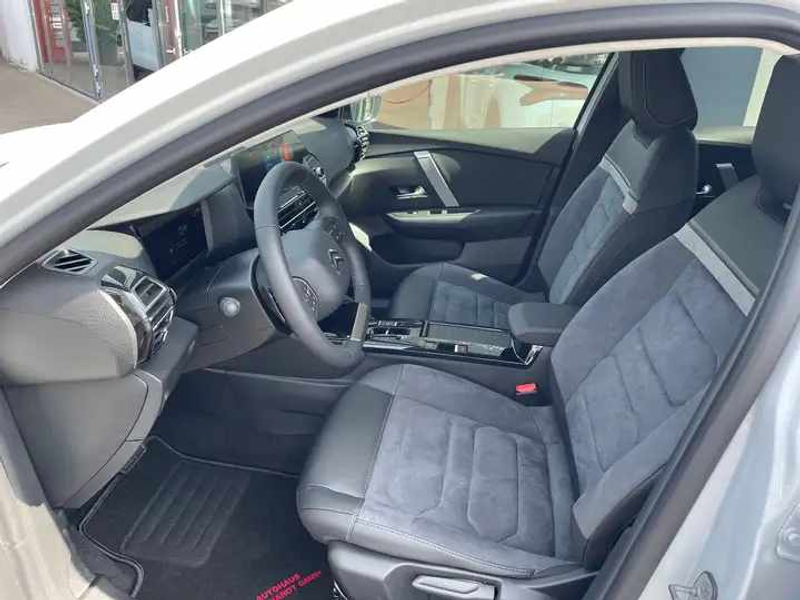 Citroen C4 Pure Tech 130 EAT8 Max Automatik — photo 11