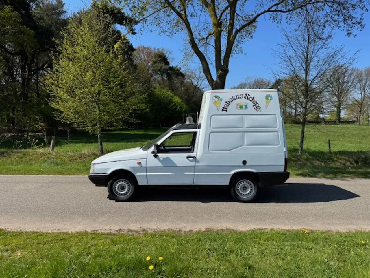 Fiat Fiorino 1.7 D IJscowagen / Verkoopwagen, foto 3