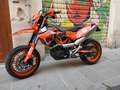 KTM 690 SMC Orange - thumbnail 3
