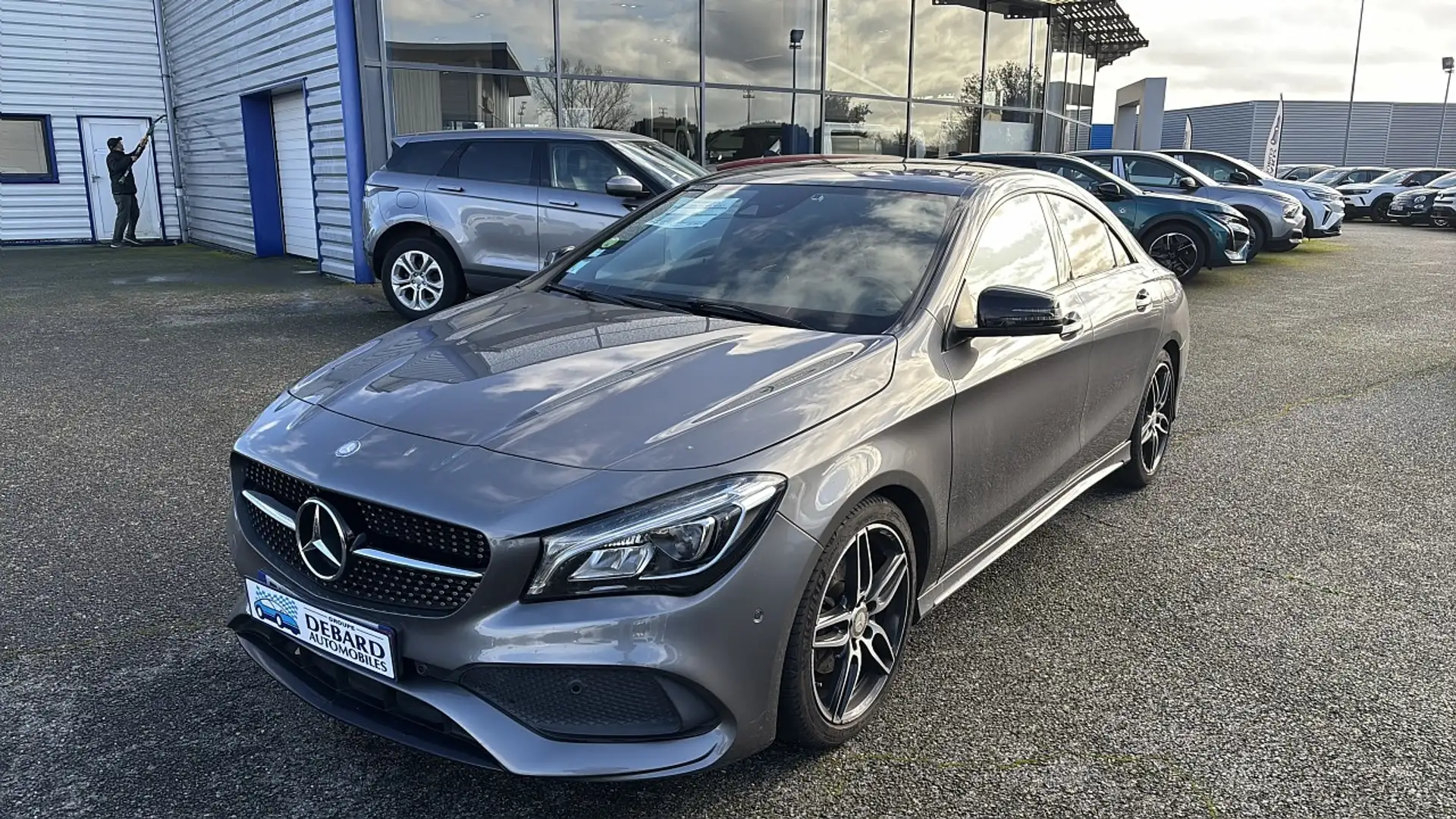 Mercedes-Benz CLA 200 200 D FASCINATION 7G-DCT Gris - 1