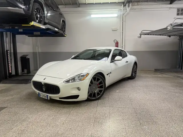 Maserati GranTurismo STORICO COMPL.FERRARI - PERFETTA - INT.ROSSO