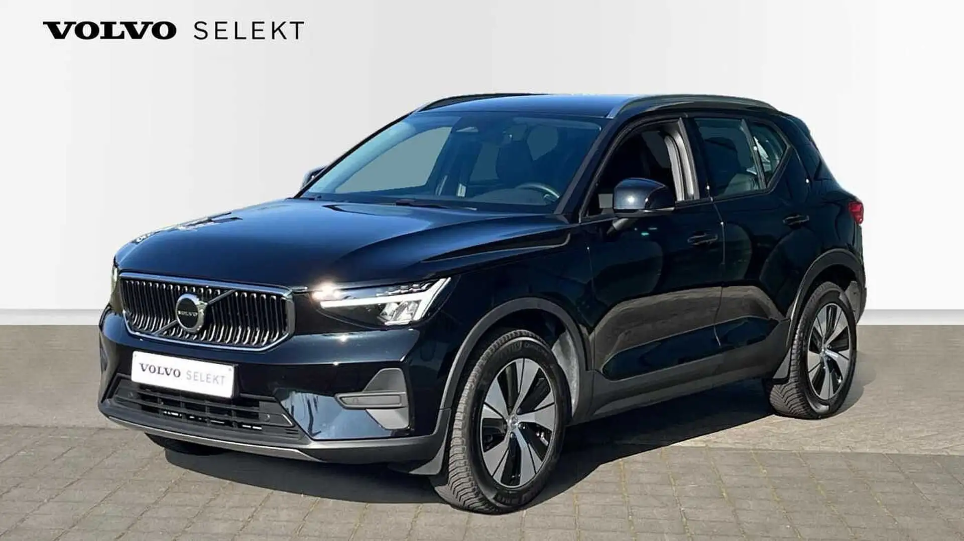 Volvo XC40 Core B3 Mild hybride | Leder| Zetelverwarming | Pa Nero - 1