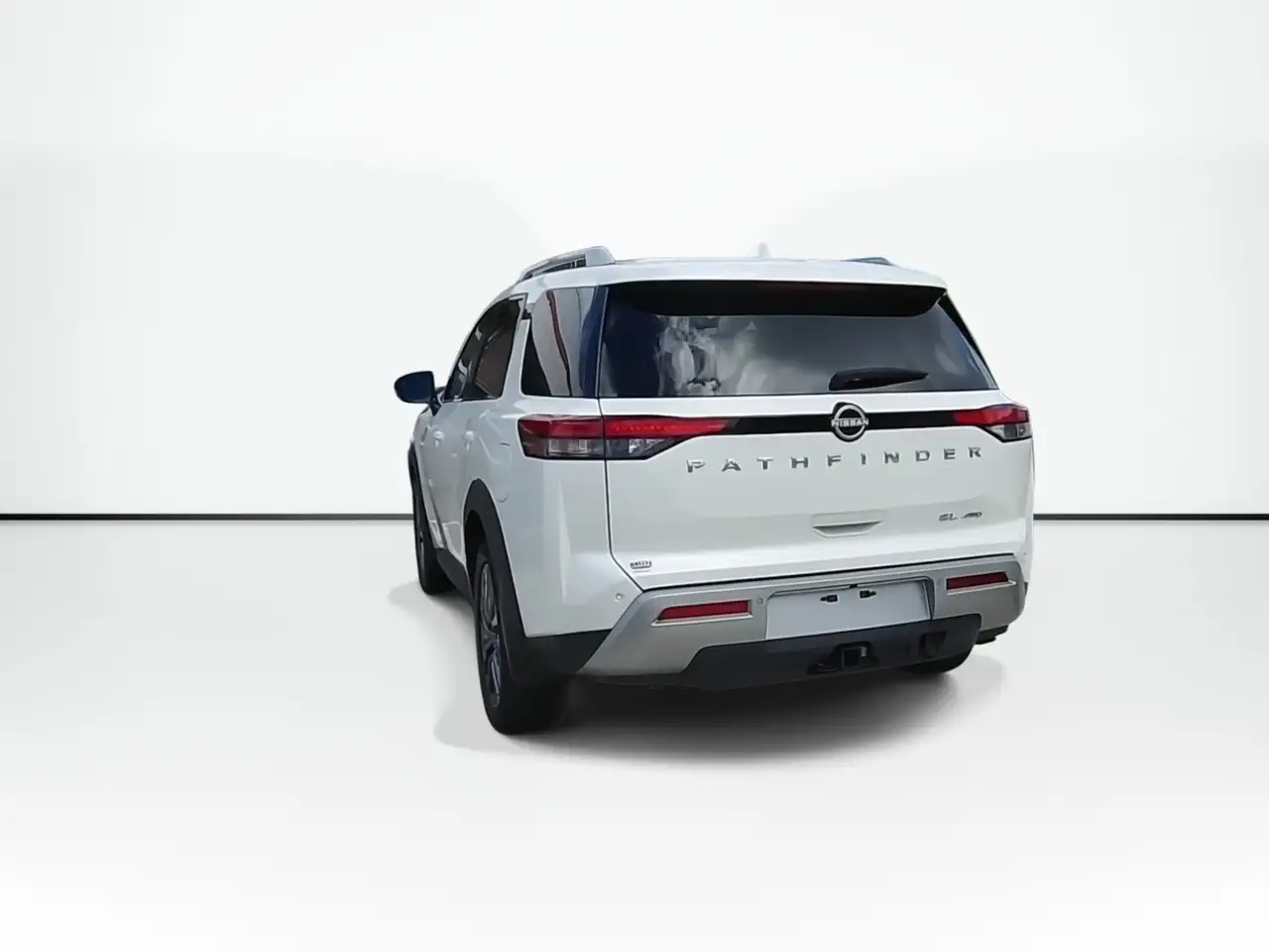 Nissan Pathfinder снимка Nissan Pathfinder