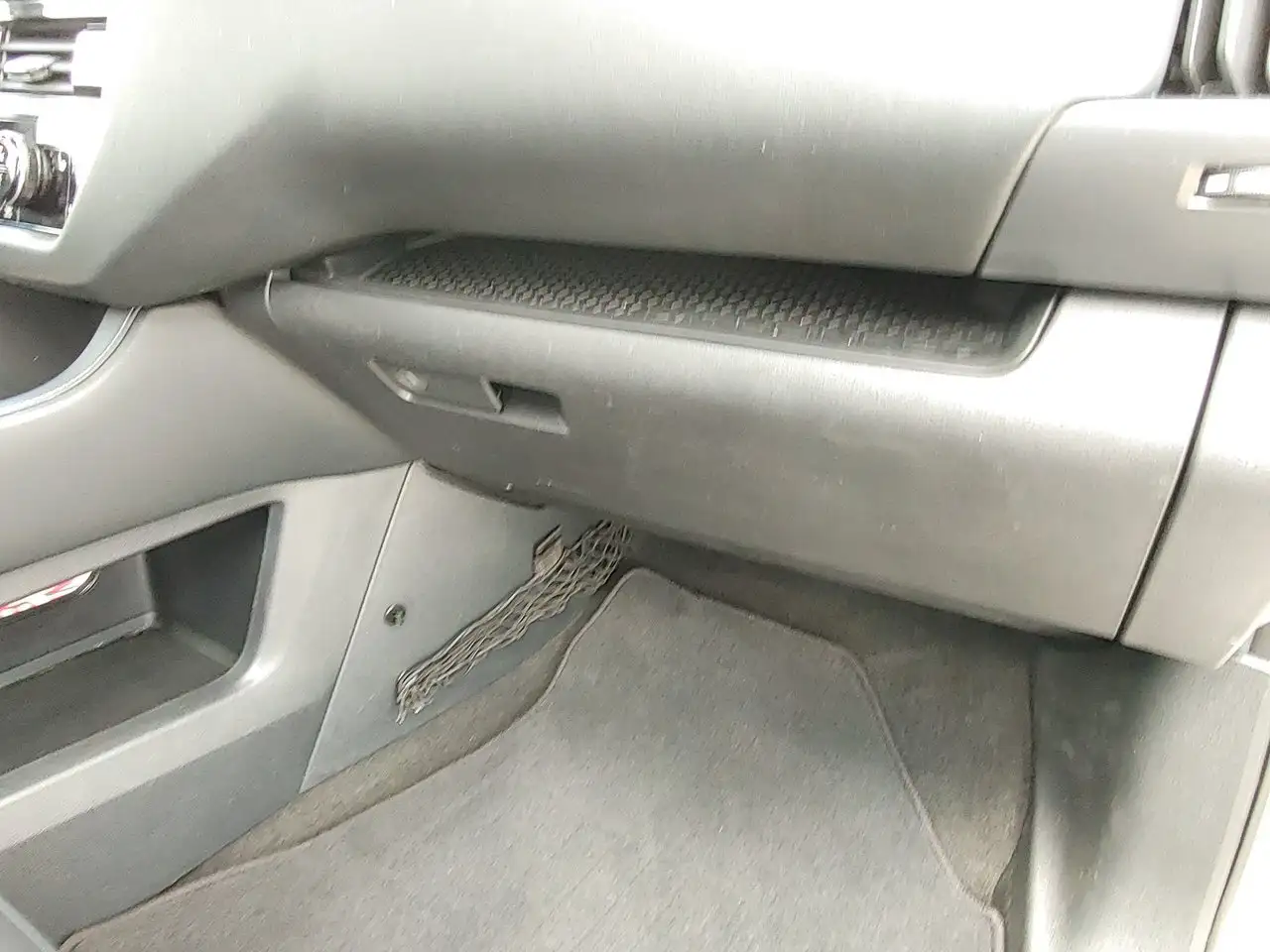 Nissan Pathfinder снимка Nissan Pathfinder