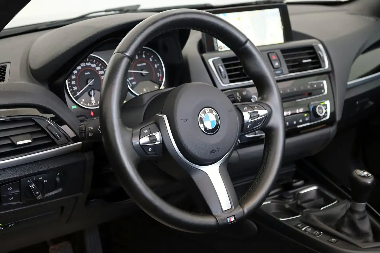 BMW 220 Cabriolet — photo 13 sur 31