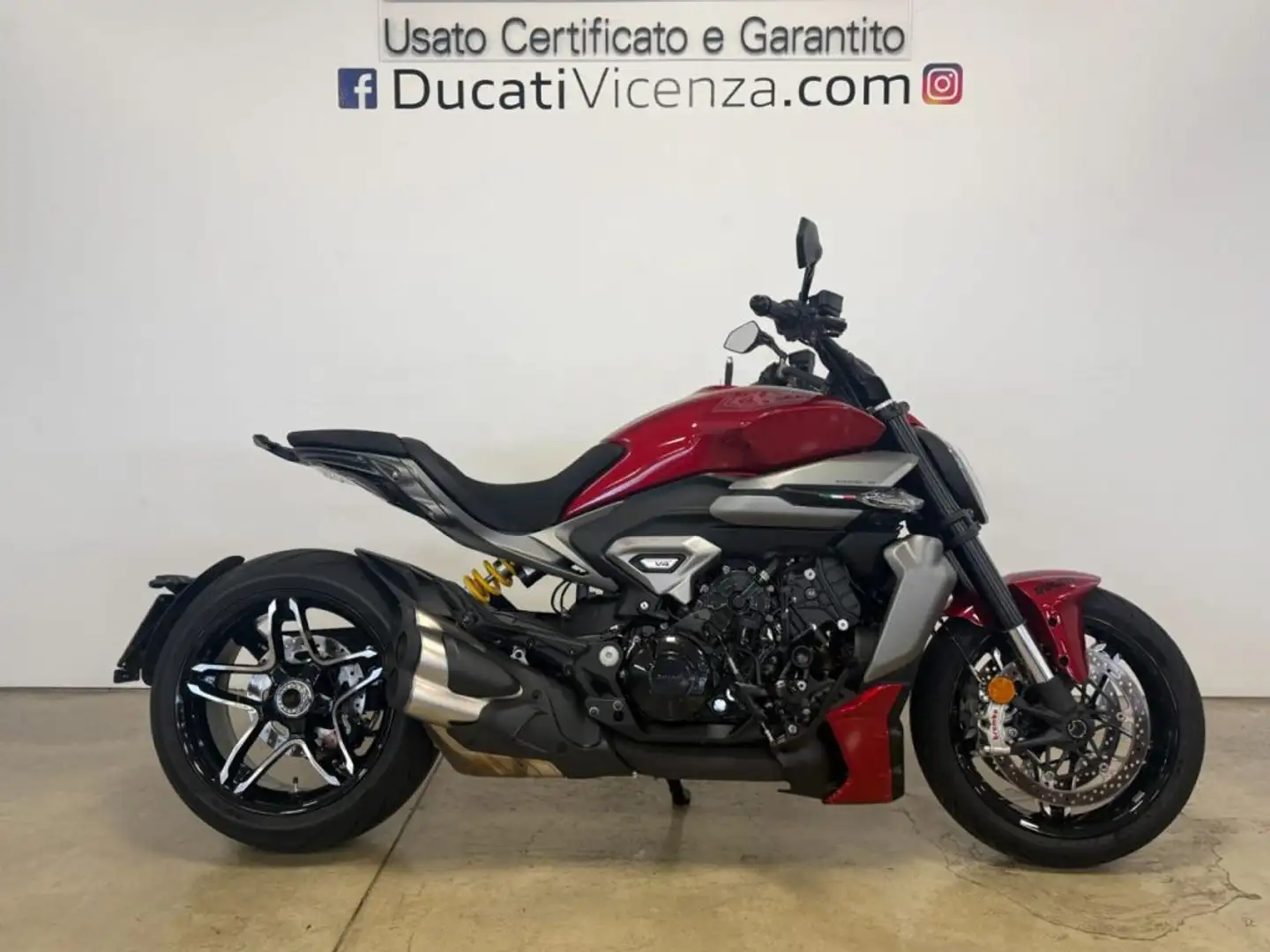Ducati XDiavel V4 BURNING RED MY2026 Rosso - 1