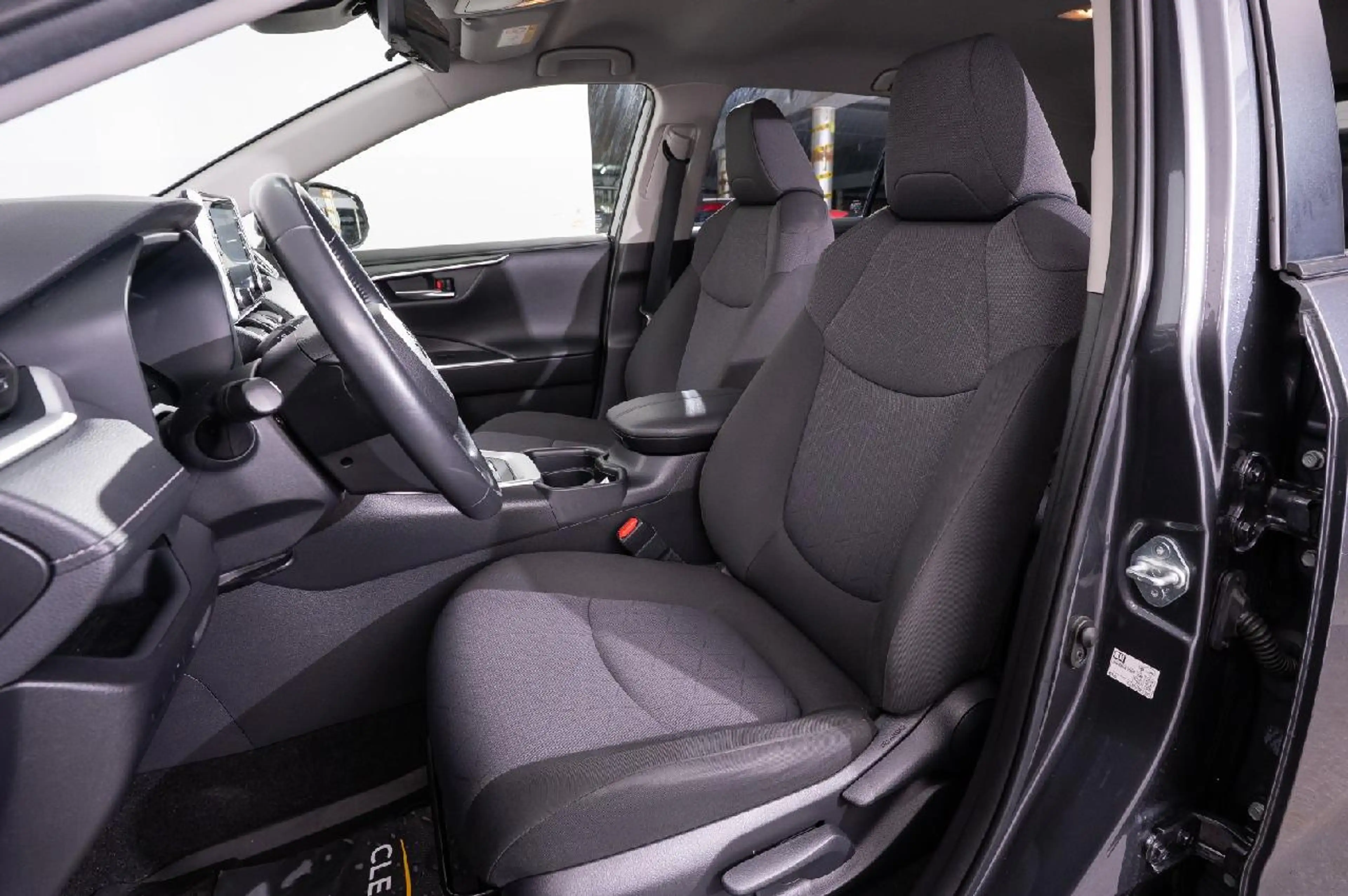 Toyota RAV 4 Hybrid 4x2 Team Deutschland — photo 11