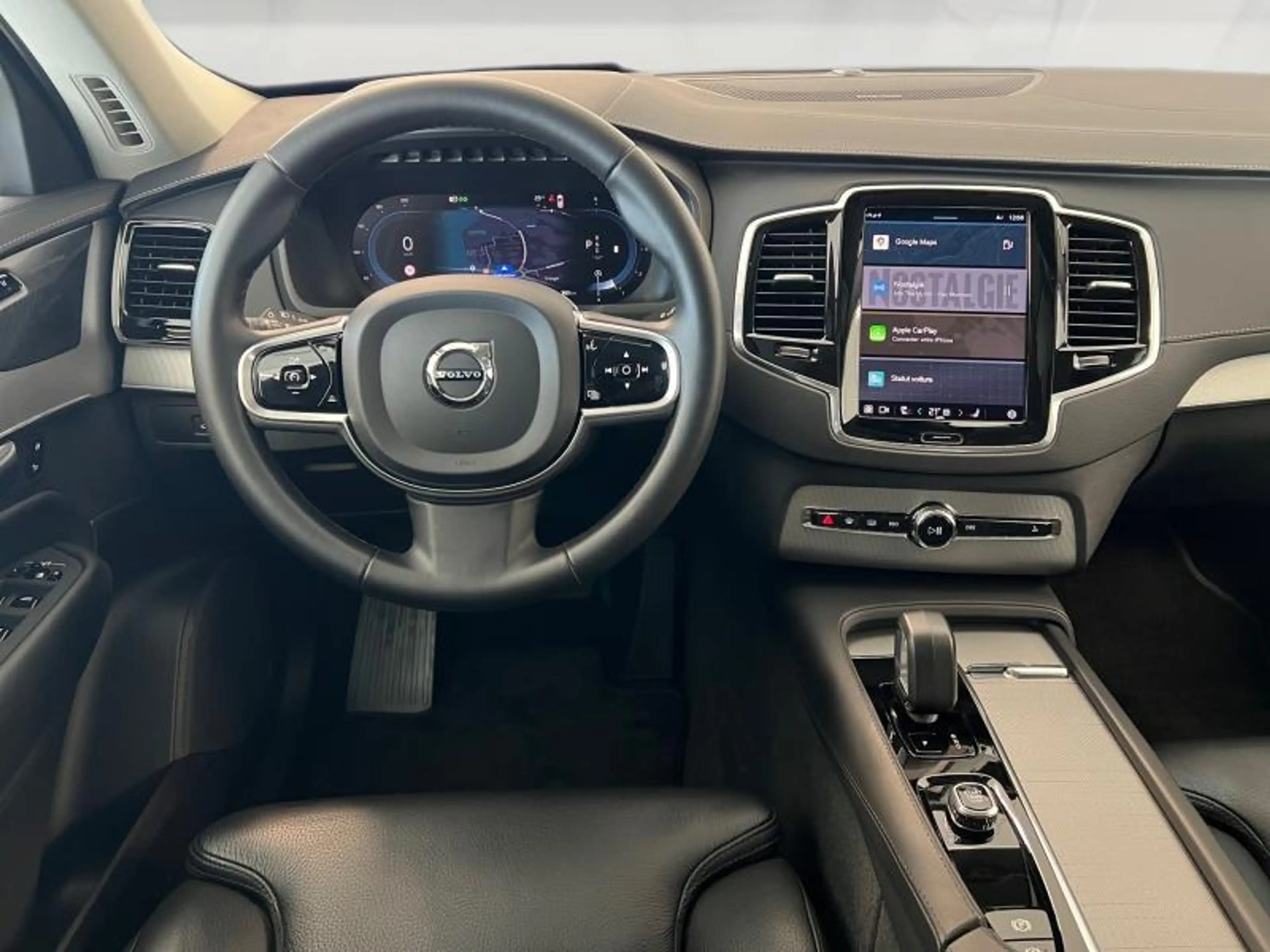 Volvo XC90 Plus Dark — photo 13