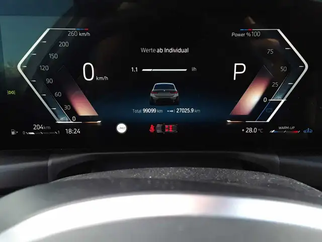 BMW 3 Series view 11