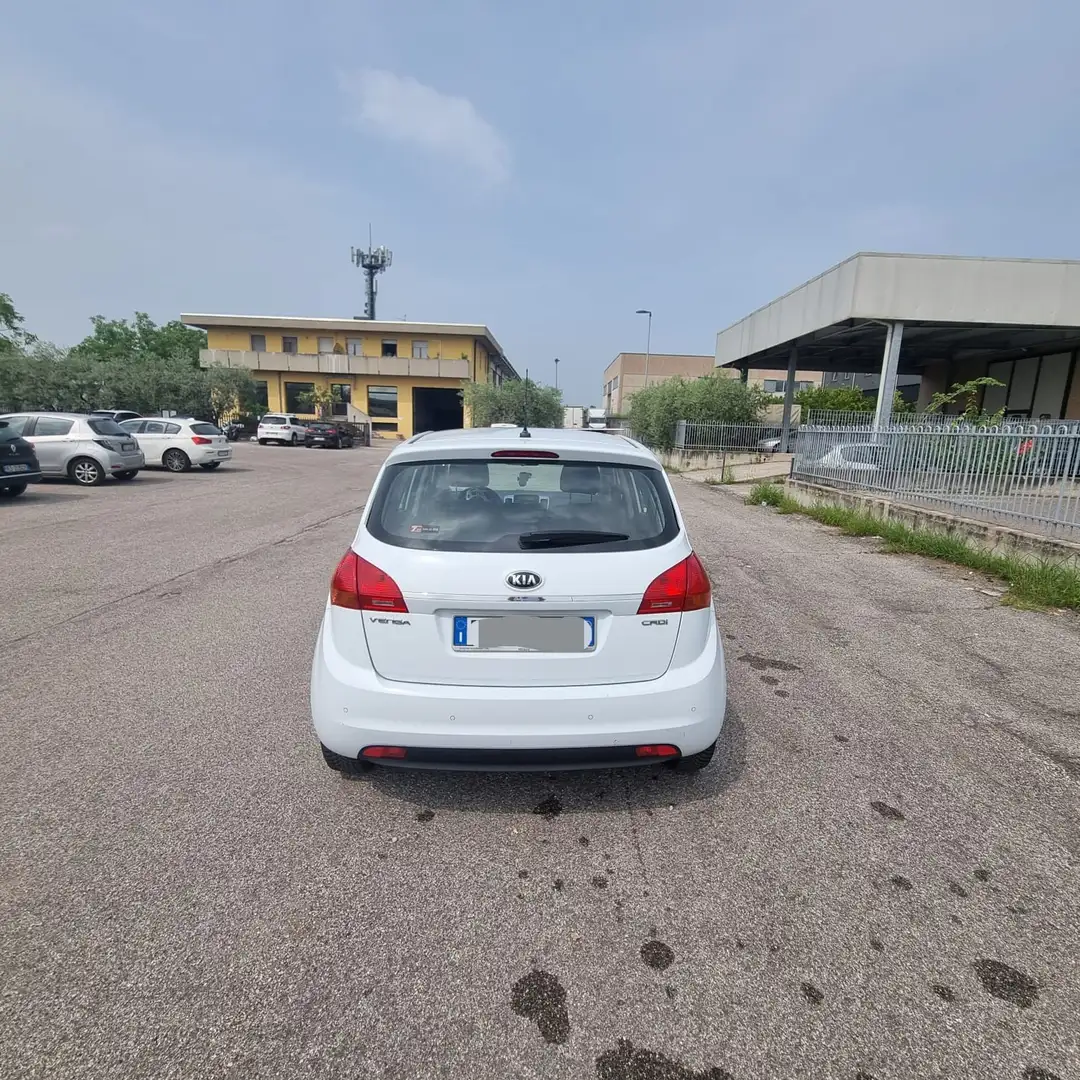 Kia Venga 1.4 crdi Active 90cv E6 - 2