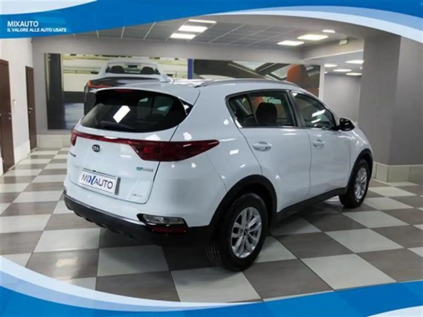 Kia Sportage 1.6 CRDI MHEV 136cv 2WD Concept EU6 Bianco - 2
